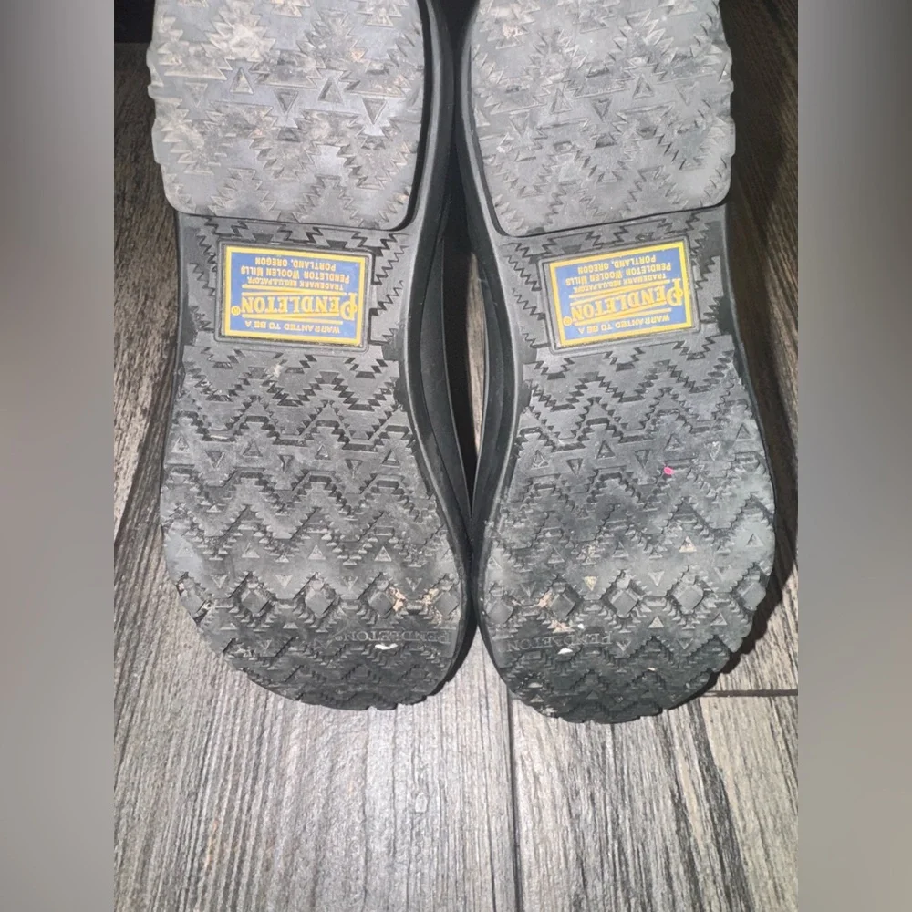 Pendleton Women’s Heritage Print Short Rain Boot, Harding Black, Size 7 EUR 38